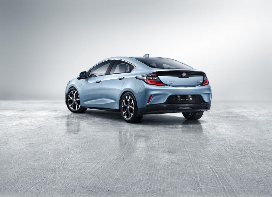 Buick Velite 5 2017 года  (фото 3 из 8)